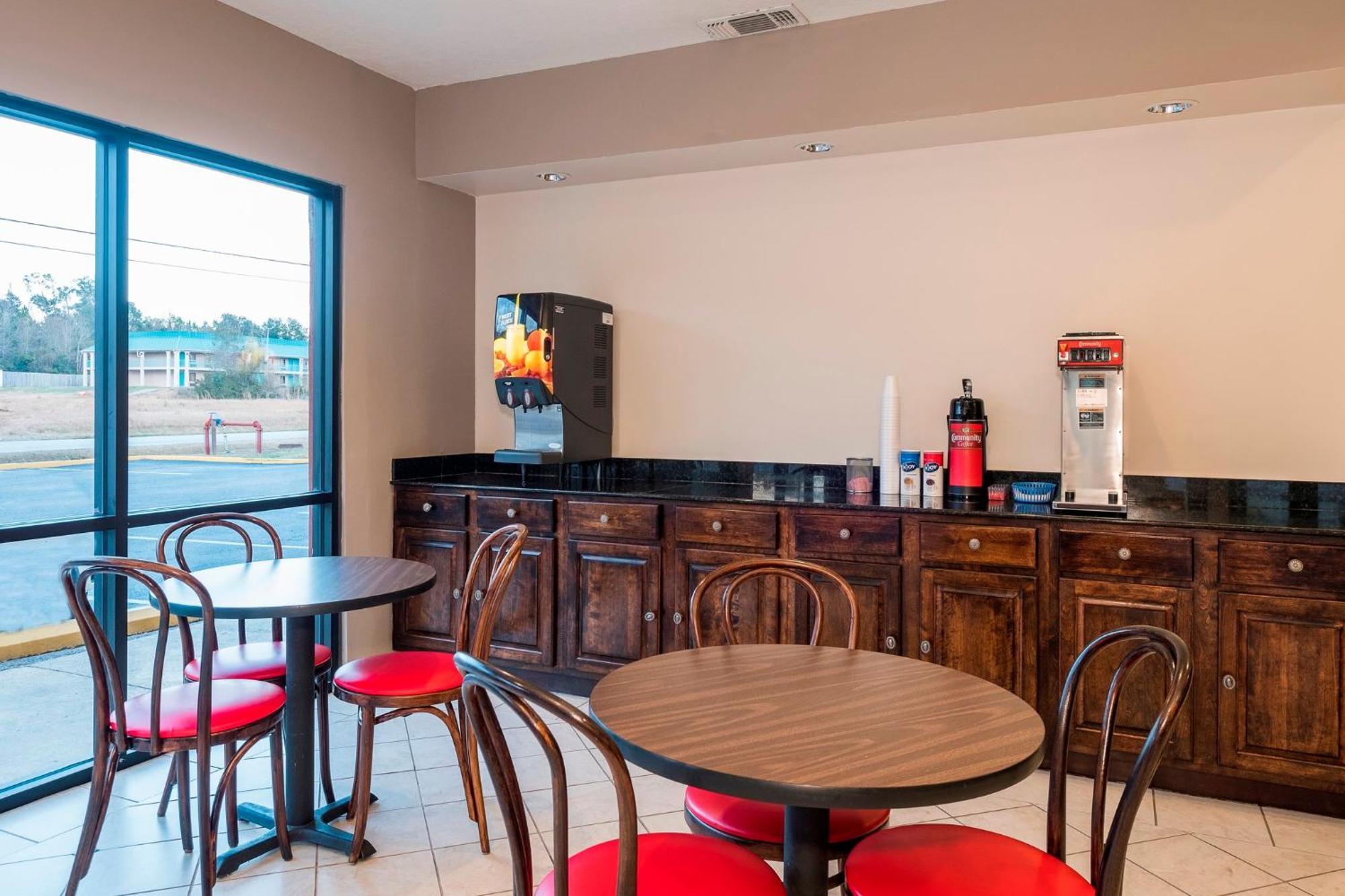 Red Roof Inn & Suites Biloxi - Ocean Springs Ngoại thất bức ảnh