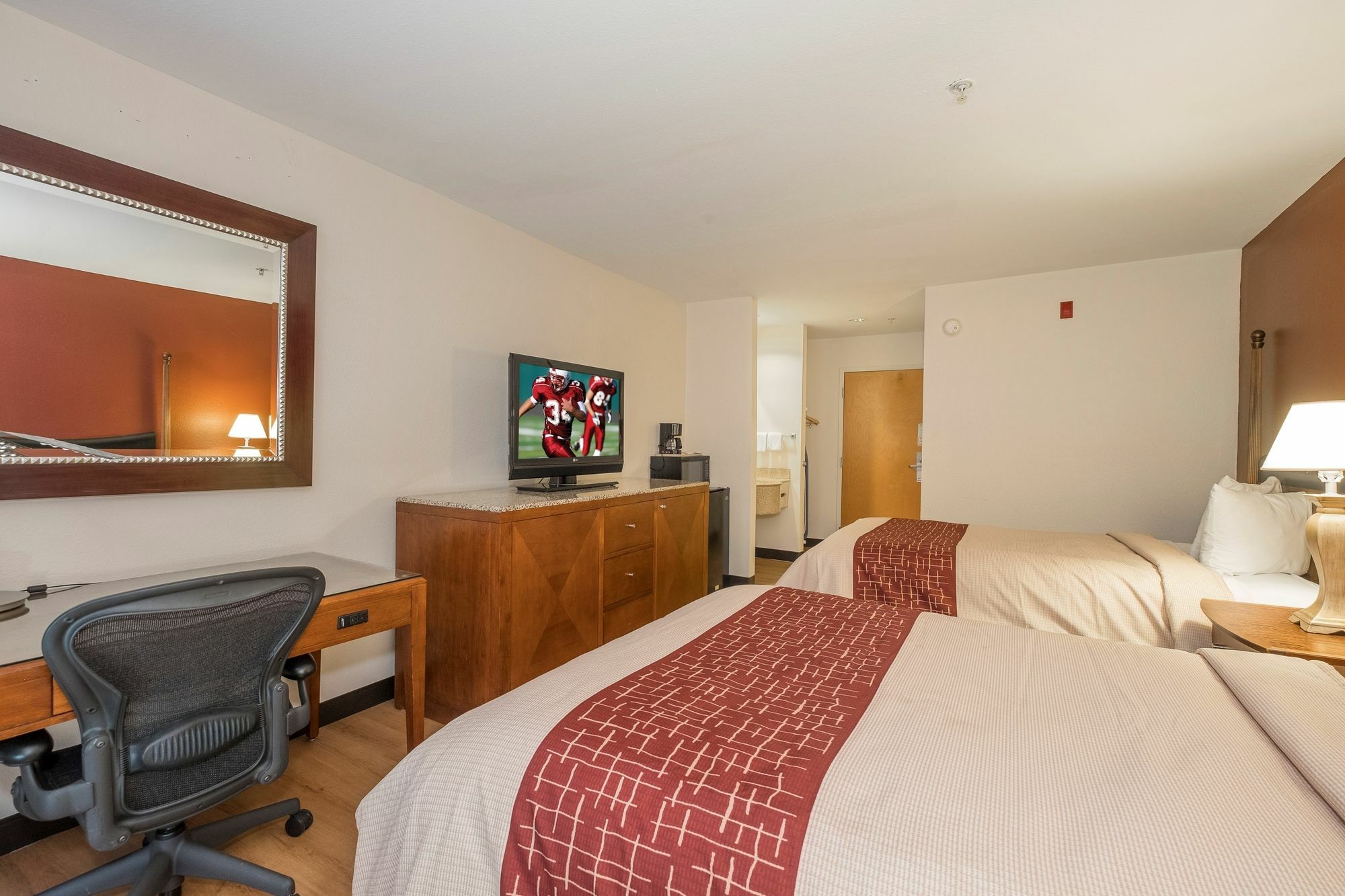 Red Roof Inn & Suites Biloxi - Ocean Springs Ngoại thất bức ảnh